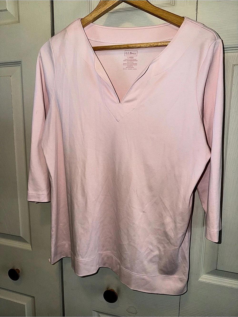 LL Bean Pink V-Neck Tee Size Large